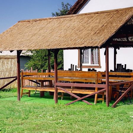 Mayak Resort Kam'yani Potoky ภายนอก รูปภาพ