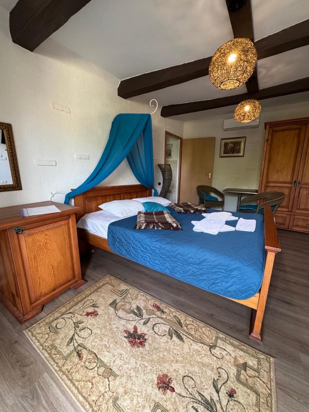 Mayak Resort Kam'yani Potoky ภายนอก รูปภาพ