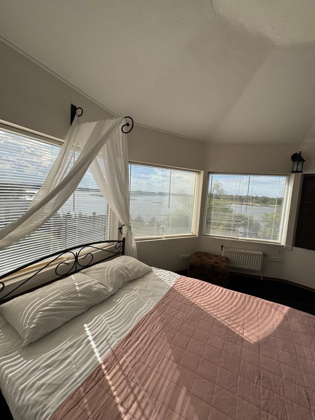 Mayak Resort Kam'yani Potoky ภายนอก รูปภาพ