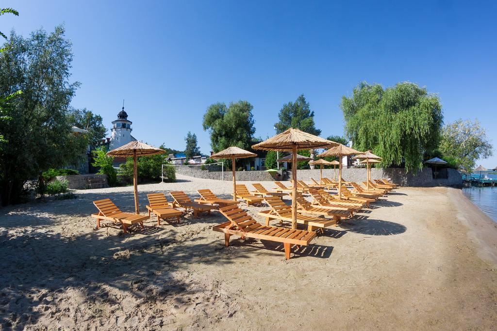 Mayak Resort Kam'yani Potoky ภายนอก รูปภาพ