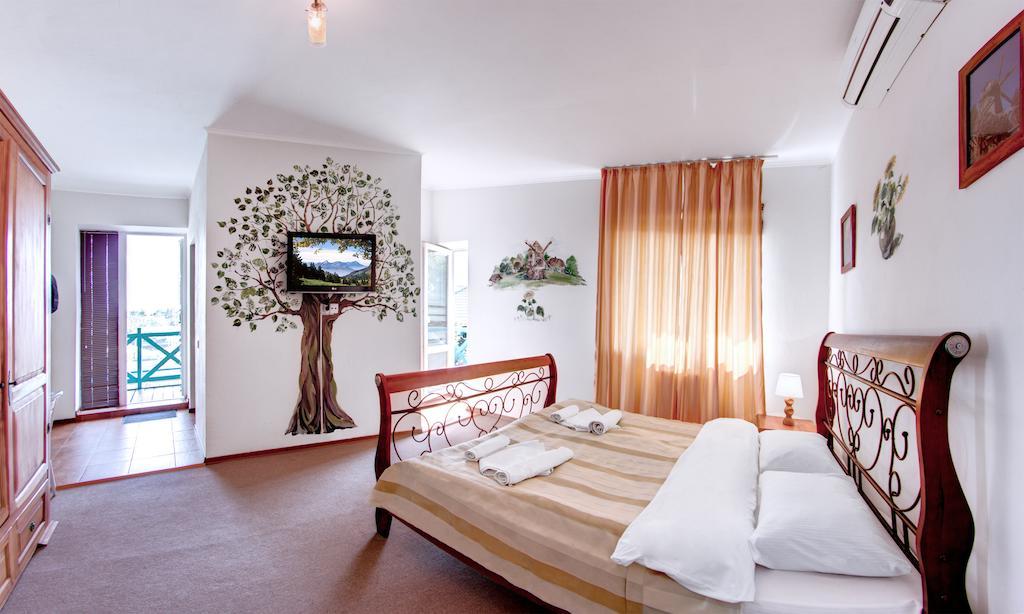 Mayak Resort Kam'yani Potoky ห้อง รูปภาพ