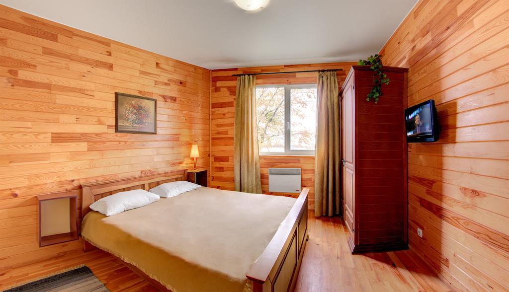 Mayak Resort Kam'yani Potoky ห้อง รูปภาพ